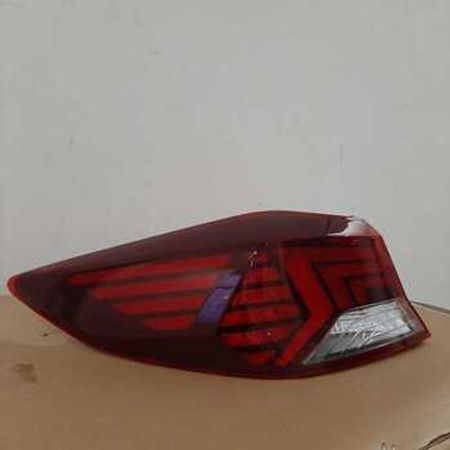 "Hyundai Elantra 2019" LED stop işığı