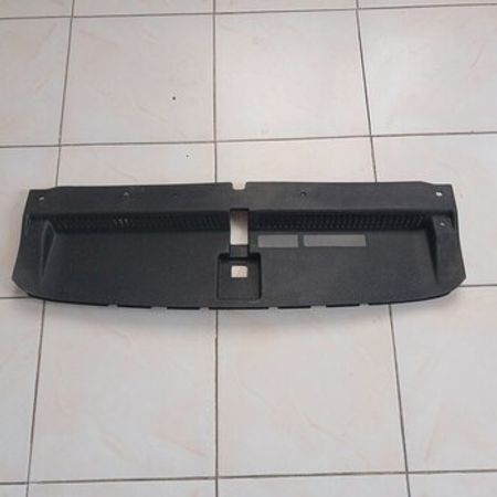 "Hyundai Tucson 2017" panel üstü plastması