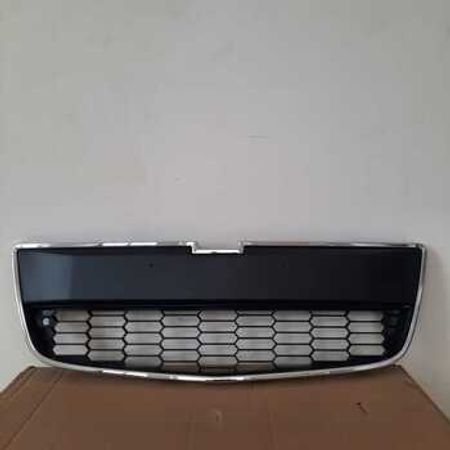 "Chevrolet Aveo 2011" bufer barmaqlığı