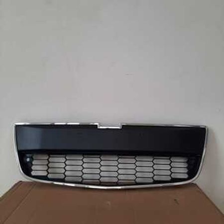 "Chevrolet Aveo 2011" bufer barmaqlığı