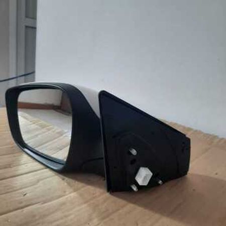 "Hyundai Elantra 2014" güzgüsü