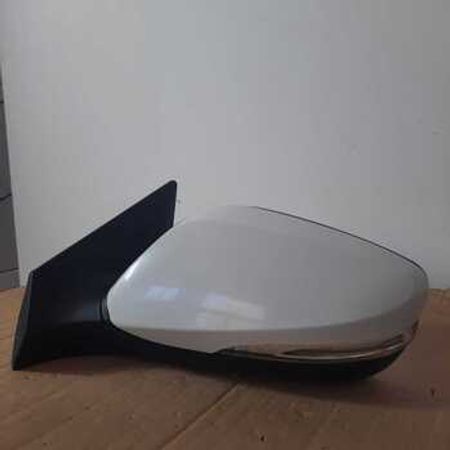 "Hyundai Elantra 2014" güzgüsü