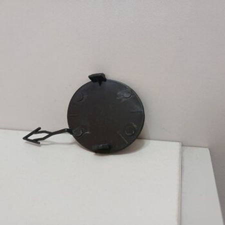 Hyundai Elantra 2019 buksir qapağı