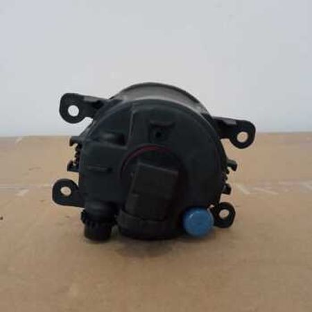 "Mitsubishi Pajero 2008" ön duman farası