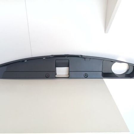 "Kia Sportage 2011" ekran üstü plastması