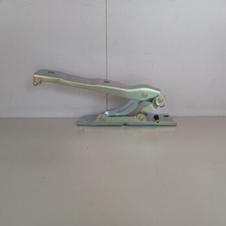 "Kia Optima 2016" kapot petləsi