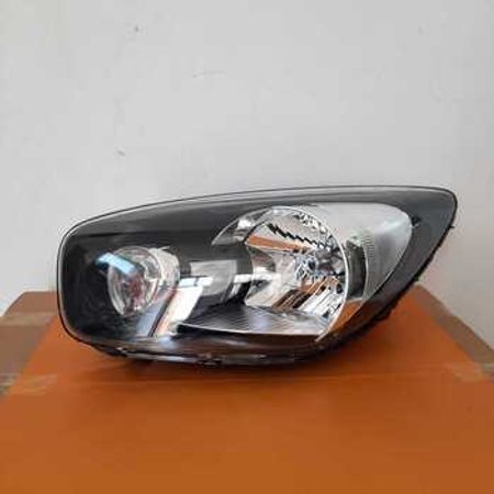 "Kia Picanto 2012" ön farası