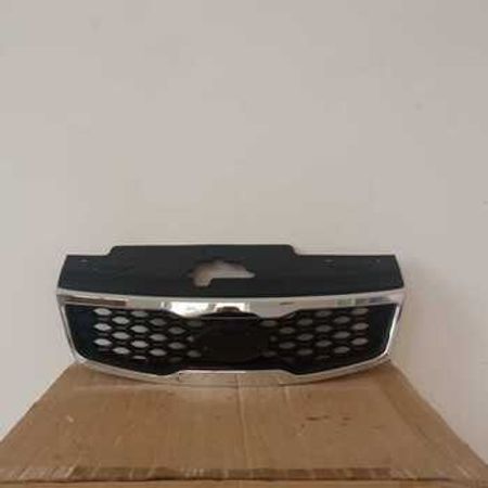 "KİA Rio 2009" radiator barmaqlığı