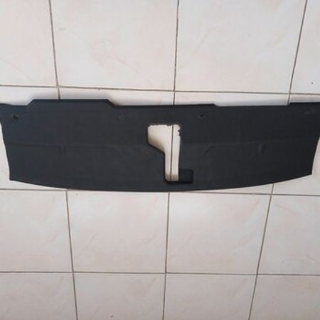 "Hyundai Tucson 2021" panel üstü plastması