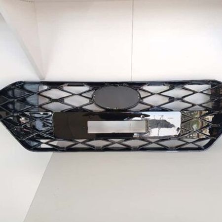 "Hyundai i20 " radiator barmaqlığı