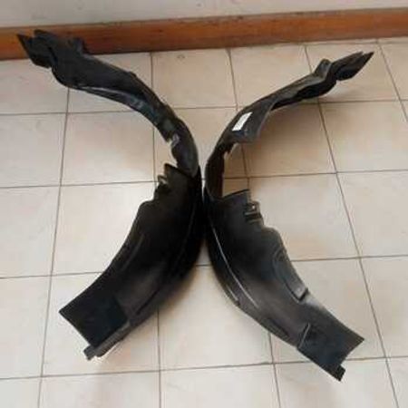 "Hyundai İX35 2011 ön qanad altlığı