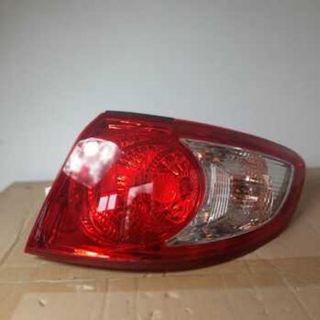 "Hyundai Santa Fe 2008" arxa stopu