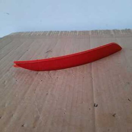 "Hyundai Elantra 2014" arxa işıq əksetdiriciləri