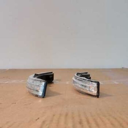 "KIA Optima" 2010 yan güzgü dönmə işığı