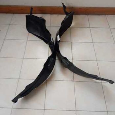 "Kia Cerato 2010" ön qanad altlığı