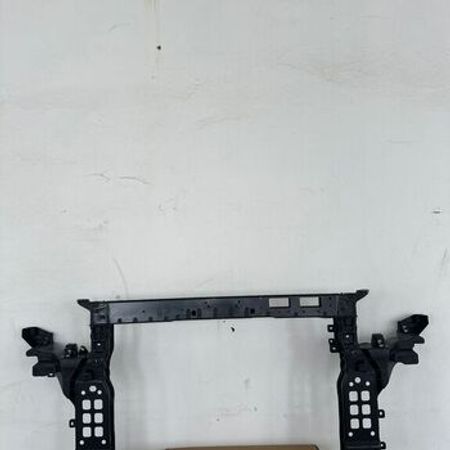 "Kia Sorento 2016" radiator paneli