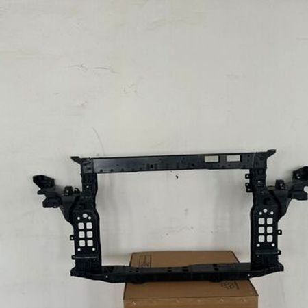 "Kia Sorento 2016" radiator paneli