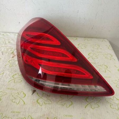 "Mercedes W222 S Class" stop işığı