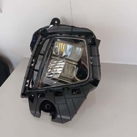 "Hyundai Tucson 2021" ön farası