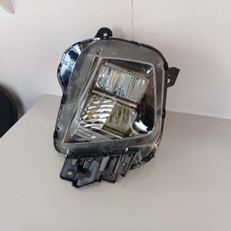 "Hyundai Tucson 2021" ön farası