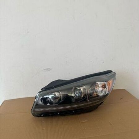 "Kia Sorento 2019" ön farası