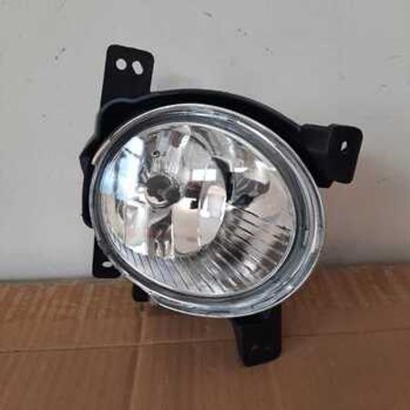 "Hyundai Santa Fe 2010" duman farası