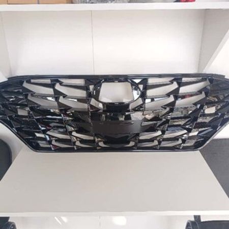 "Hyundai Sonata 2020 Sport" radiator barmaqlığı