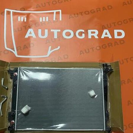 Kia Sorento 2010-2012 radiatoru – Ehtiyat hissələri – ucuztap.az