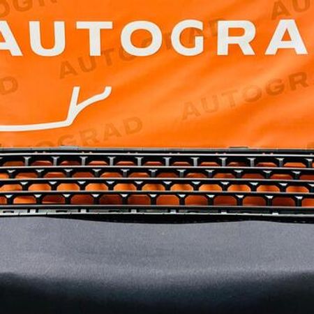 "Hyundai Santafe 2021-2023" alt radiator barmaqlığı