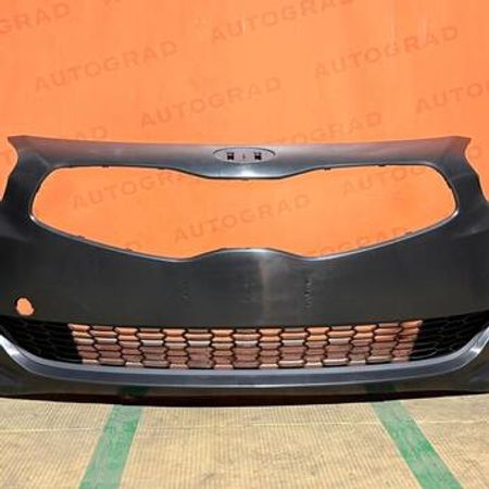 "Kia Carens" ön bufer