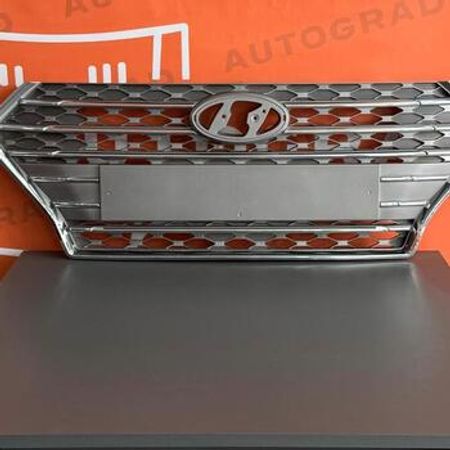 "Hyundai Accent" radiator barmaqlığı