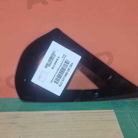 "Kia Optima 2019" künc yan şüşəsi