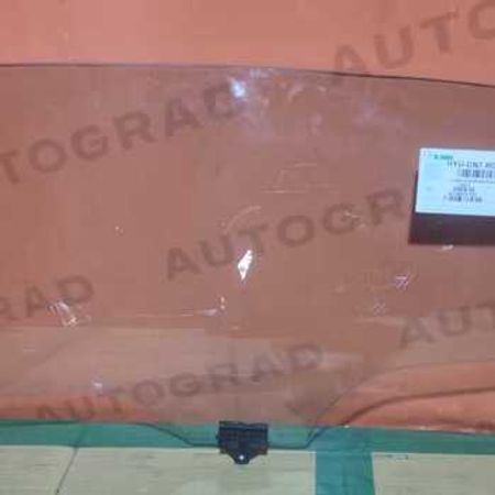 "Hyundai Elantra 2020-2023" yan şüşəsi