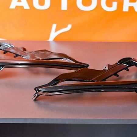 "Kia Cerato" duman eynəyi