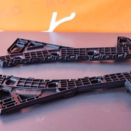 "Kia Cerato 2020" arxa bufer bərkidici (salaçka)