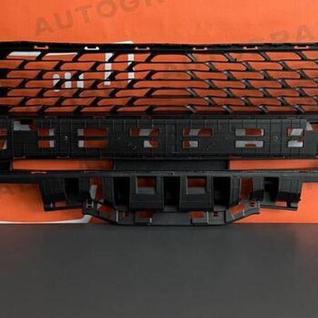 "Kia Rio" radiator barmaqığı