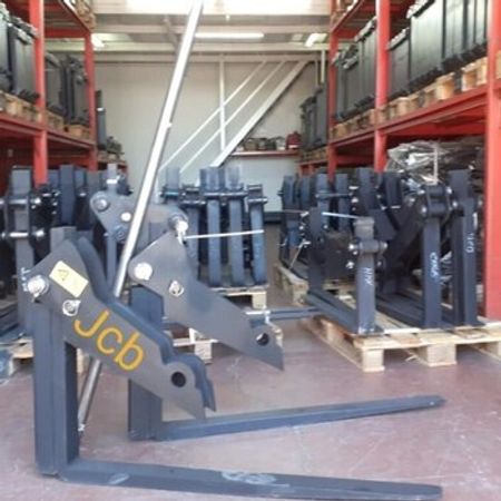 JCB 3DX ekskavator-yükləyici çəngəli – Avtobuslar və xüsusi texnika – ucuztap.az