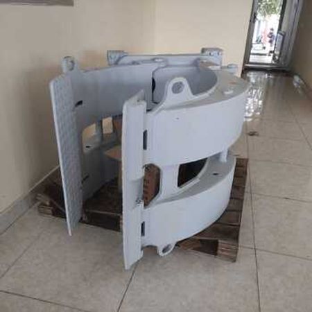 Kağız rulonu tutqacı (1200 kg)