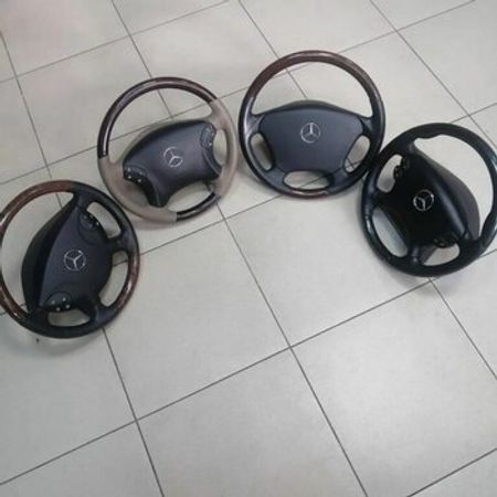 "Mercedes W211 2008" sükanı