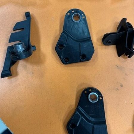 Mercedes fara qulaqları