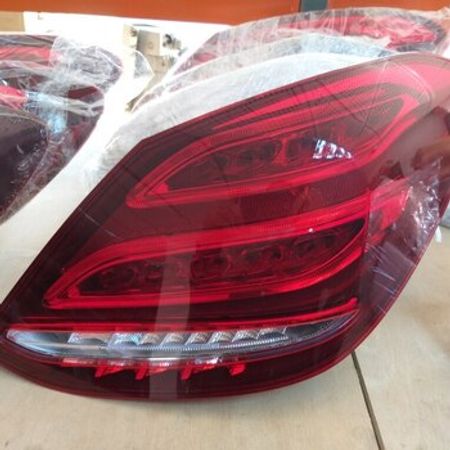 Mercedes Benz W205 stop işıqları – Ehtiyat hissələri – ucuztap.az
