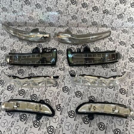 "Mercedes W211" yan güzgüləri