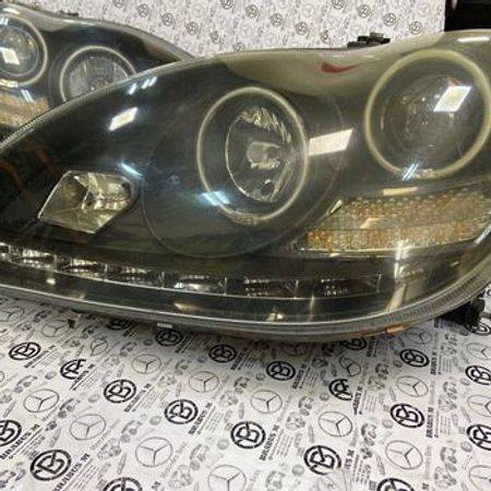 "Mercedes W213" Multibeam farası