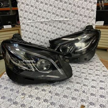 "Mercedes W213" Multibeam farası