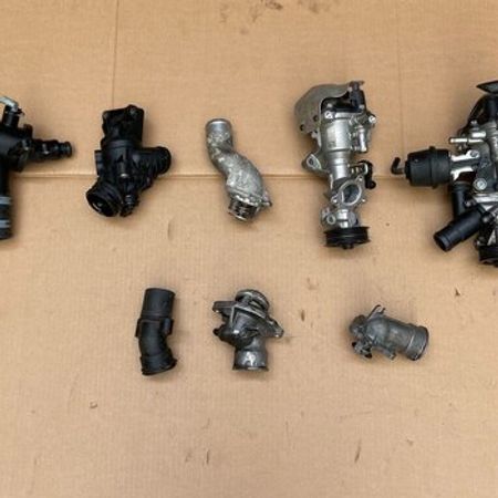 "Mercedes" termostatları