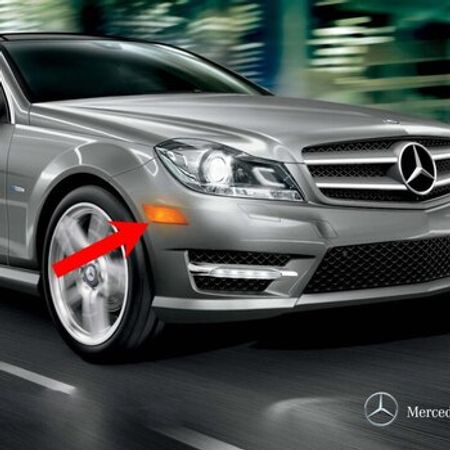 Mercedes W204 dönmə işıqları – Ehtiyat hissələri – ucuztap.az
