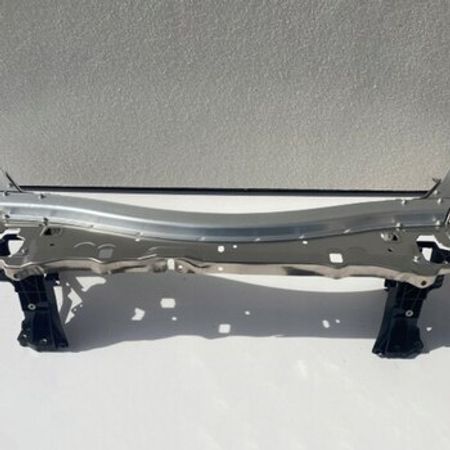 Mercedes W213 üst paneli – Ehtiyat hissələri – ucuztap.az