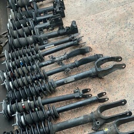 Mercedes pinevma amortizatoru