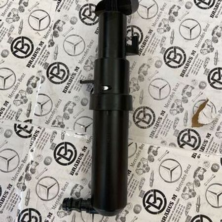 "Mercedes" fara yuyanları