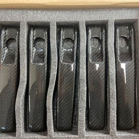 "Mercedes W463" ehtiyat hissələri